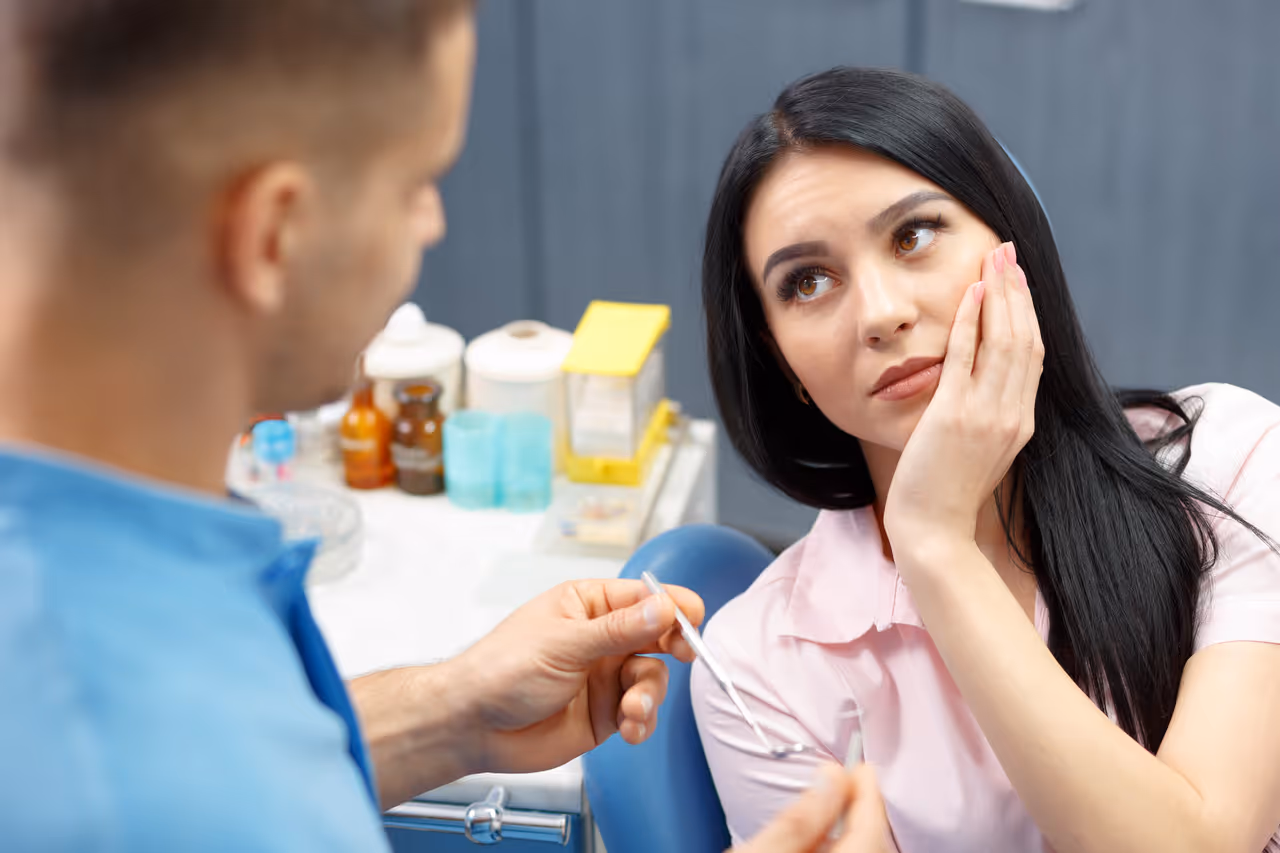 What are the Signs Showing a Failed Root Canal, and What to Do Next?